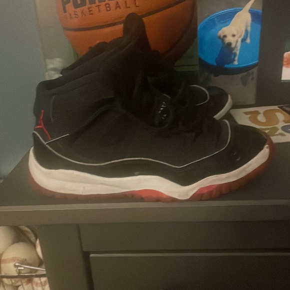 Jordan 11 size 2.5 - Picture 3 of 5